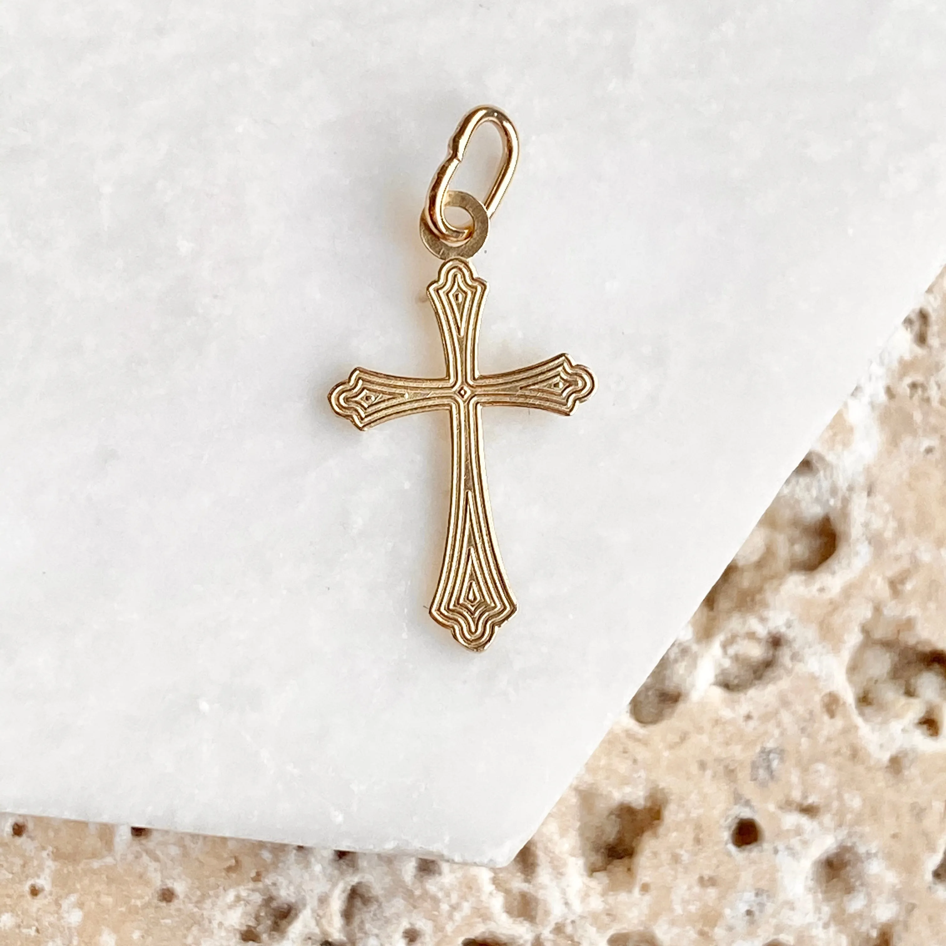 14KT Yellow Gold Textured Small Cross Pendant Chain Necklace