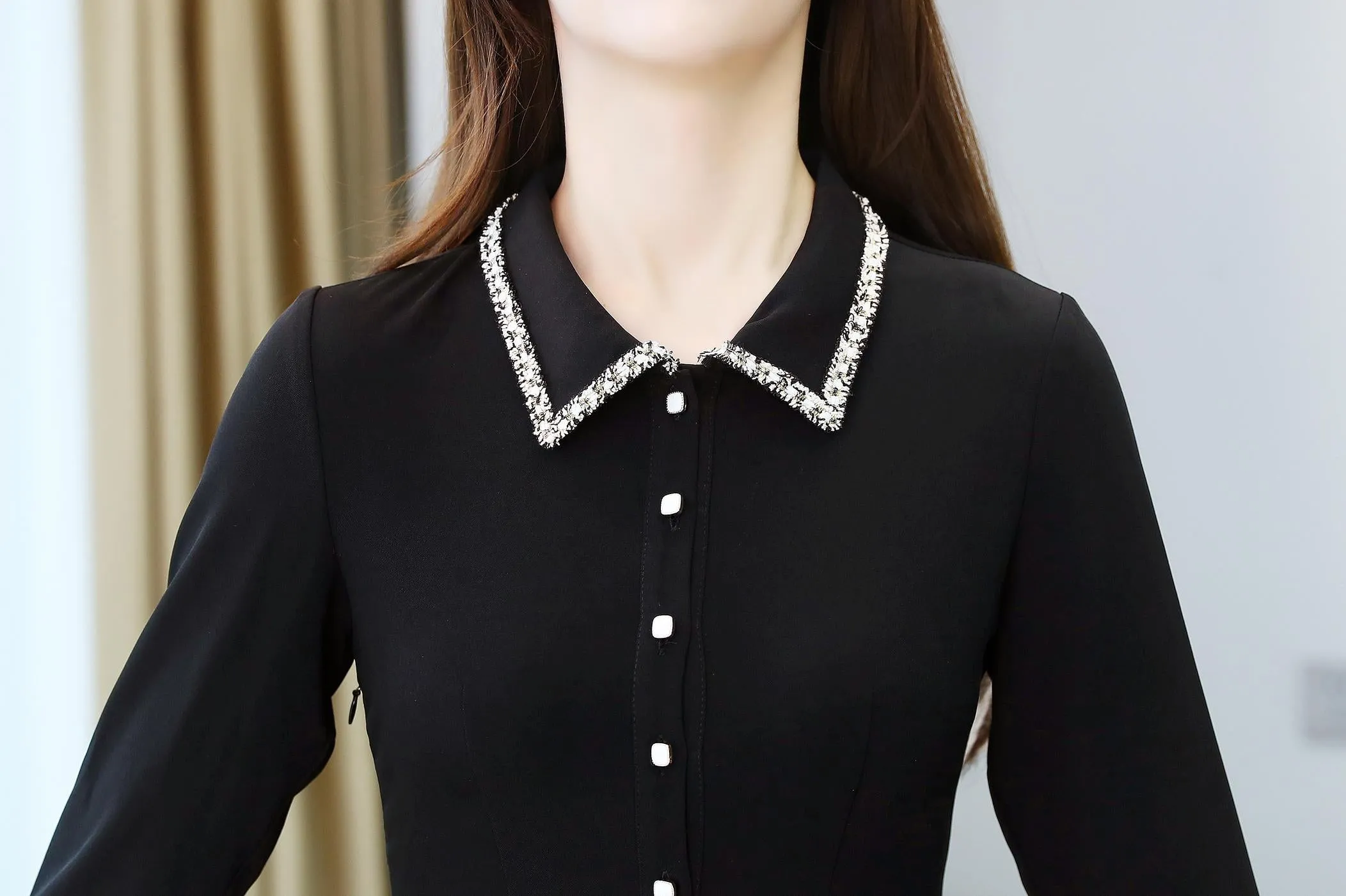 Chic Women's Long Sleeve Dress in Classic Black