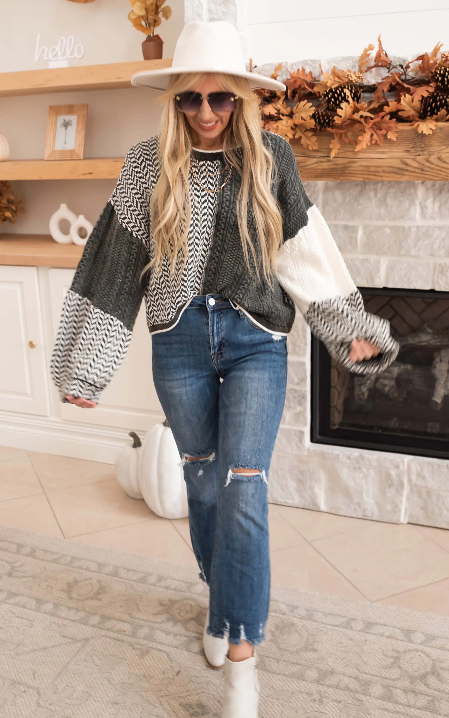 Contrast Twisted Chevon Pattern Sweater - POL