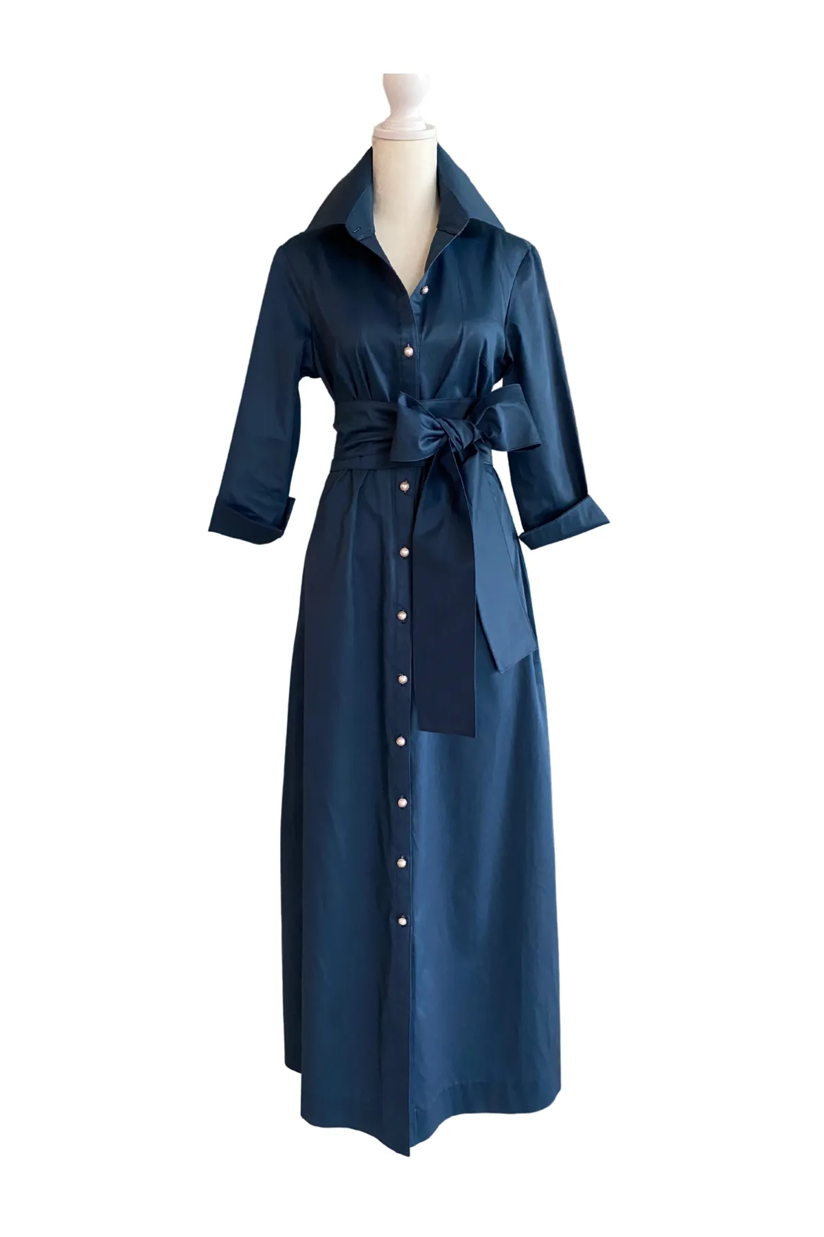 Huntington in Midnight Navy