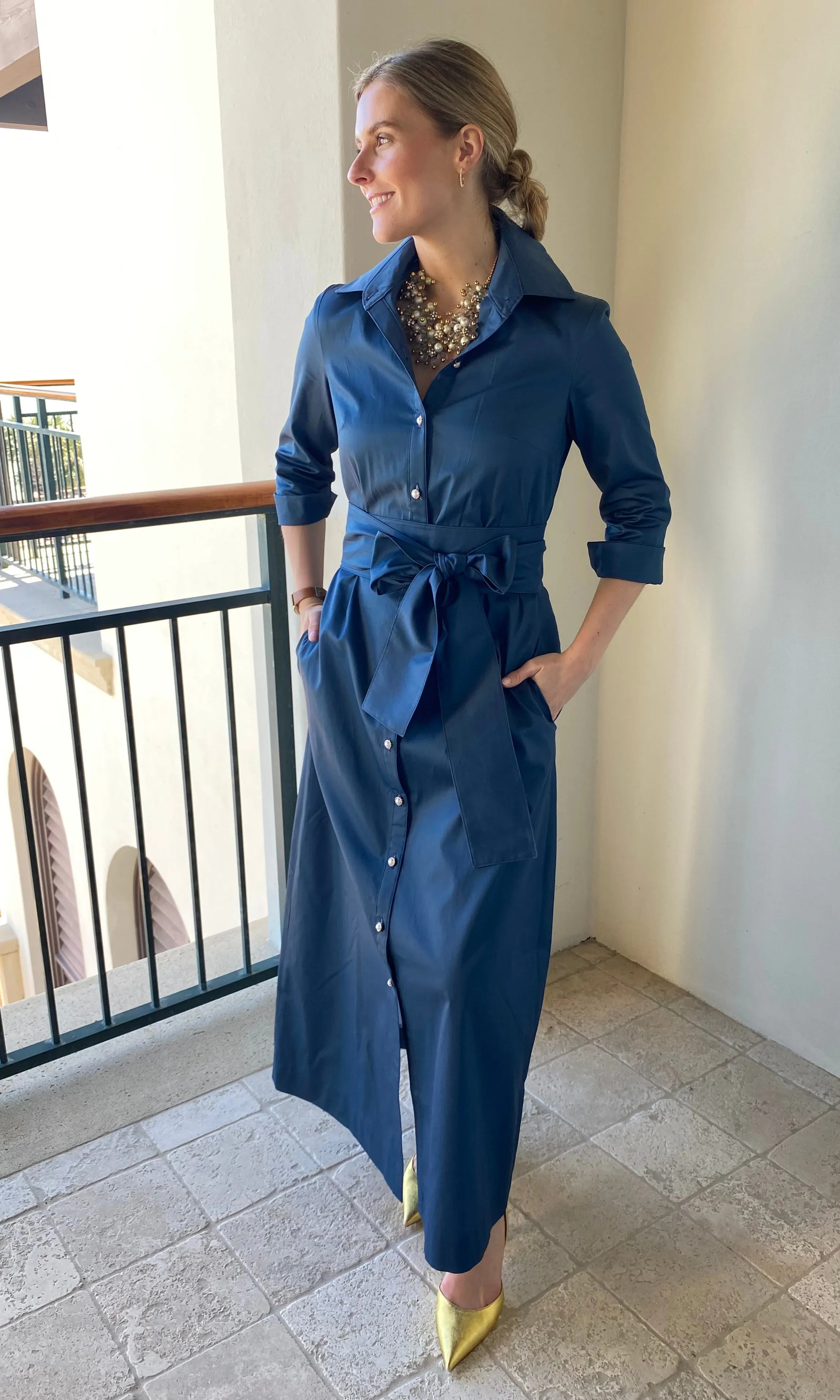 Huntington in Midnight Navy