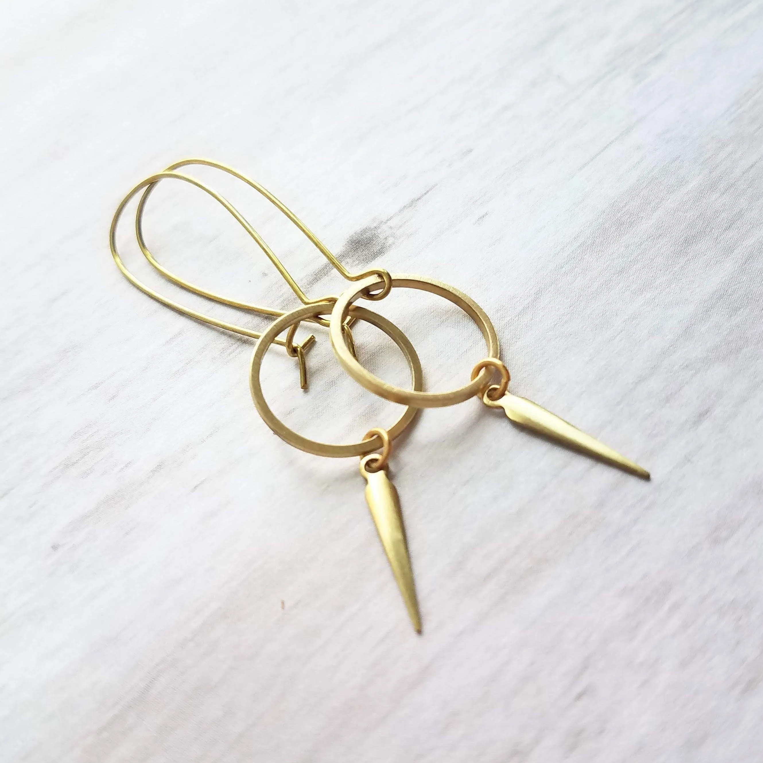 Long Gold Boho Earrings, antique brass earring, oxidized brass, lightweight earring, gold kidney hooks, gold circle earring, spike spear