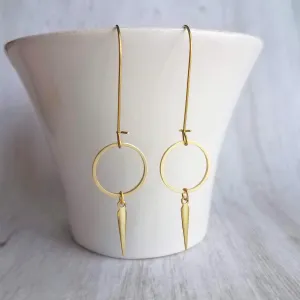 Long Gold Boho Earrings, antique brass earring, oxidized brass, lightweight earring, gold kidney hooks, gold circle earring, spike spear