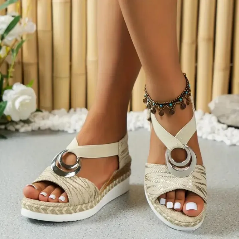 María® | Orthopedic Sandals With Tailored Support