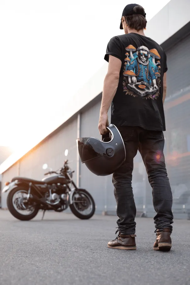 Techno T-Shirt | DJ Astronaut