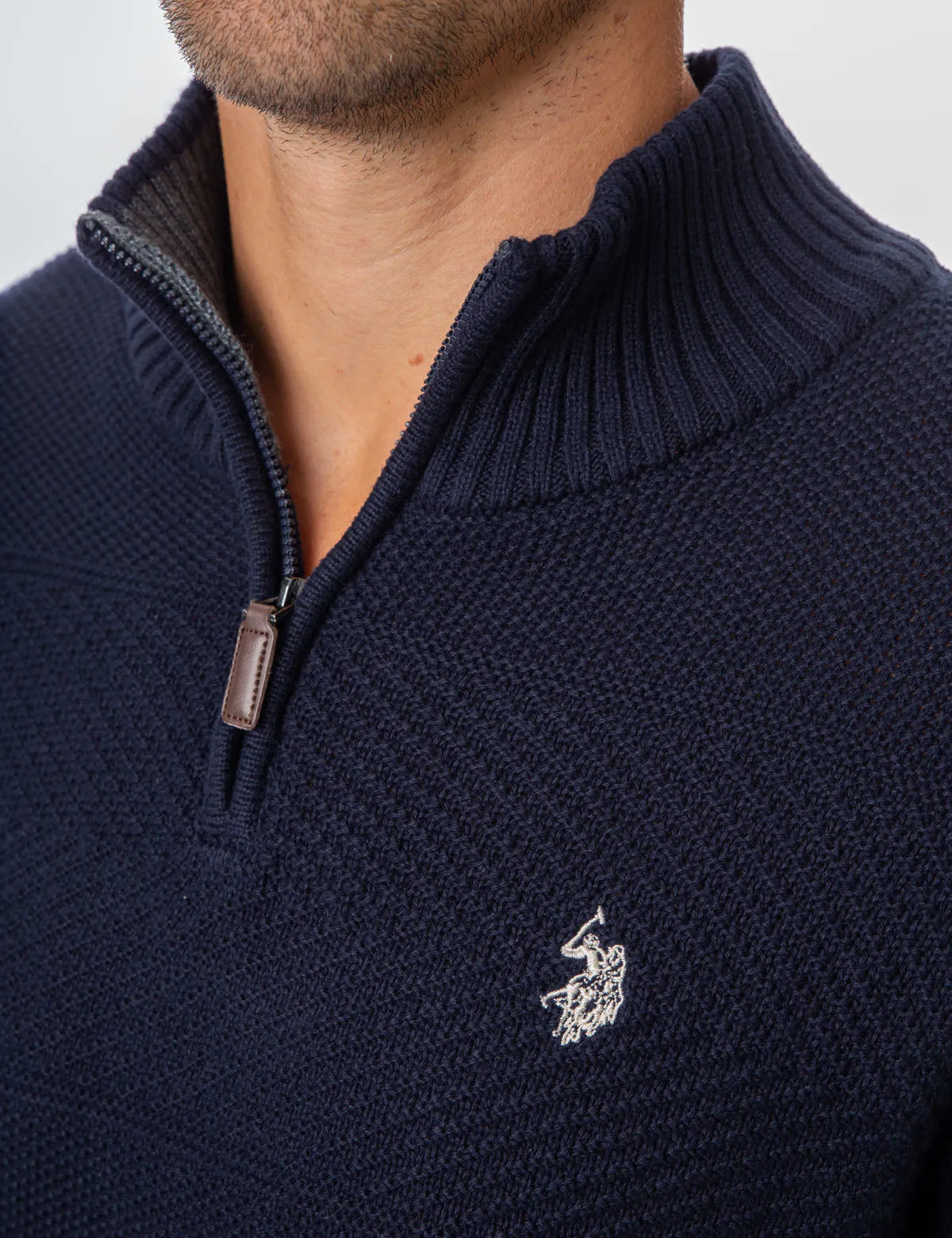 TEXTURED STRIPE 1/4 ZIP SWEATER