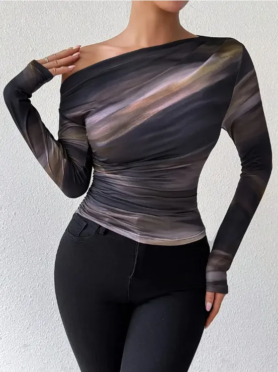 Valeria –Stylish off the shoulder top