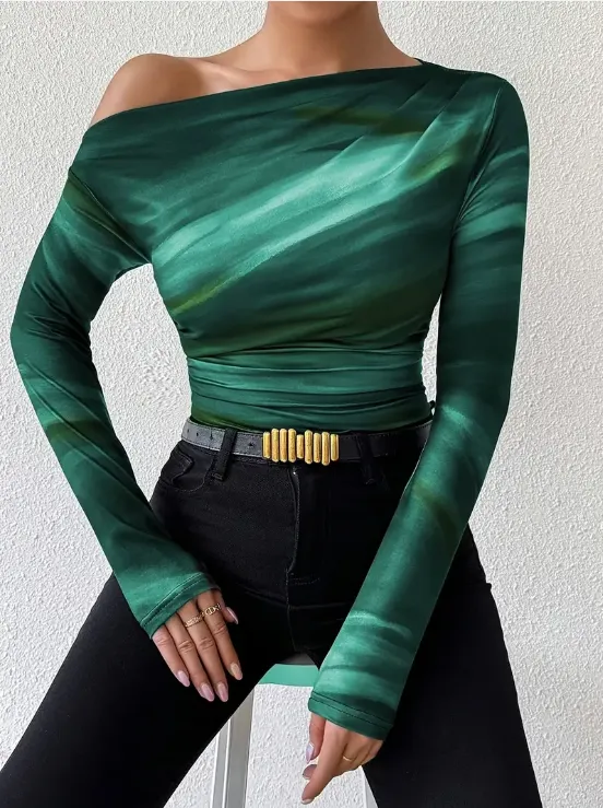 Valeria –Stylish off the shoulder top