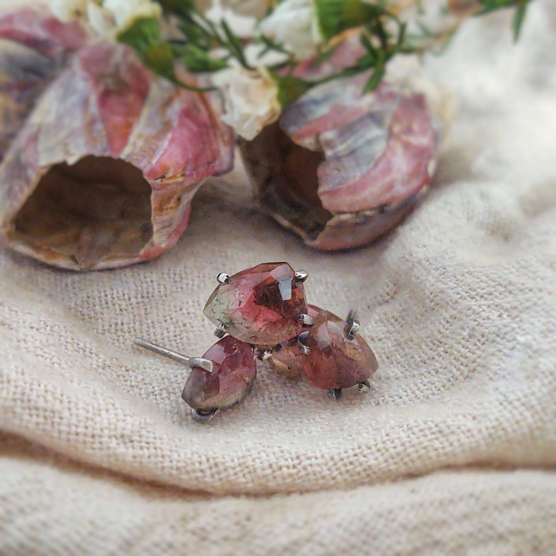 WATERMELON TOURMALINE - MISMATCHED STUD - Earrings